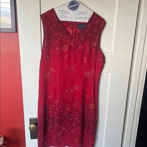 Laura Scott Red Floral Dress